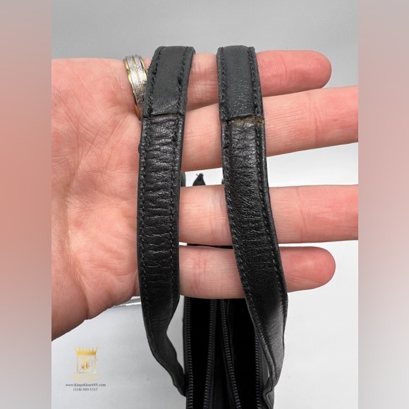 Prada tote - Picture 12 of 13